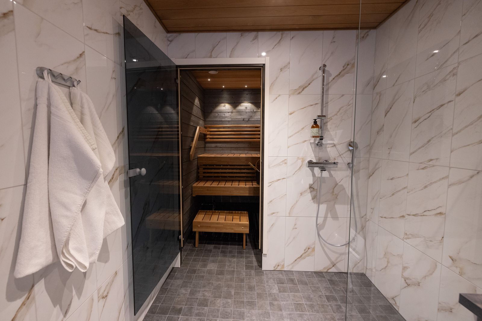 Saunatupa 65 m² Bad