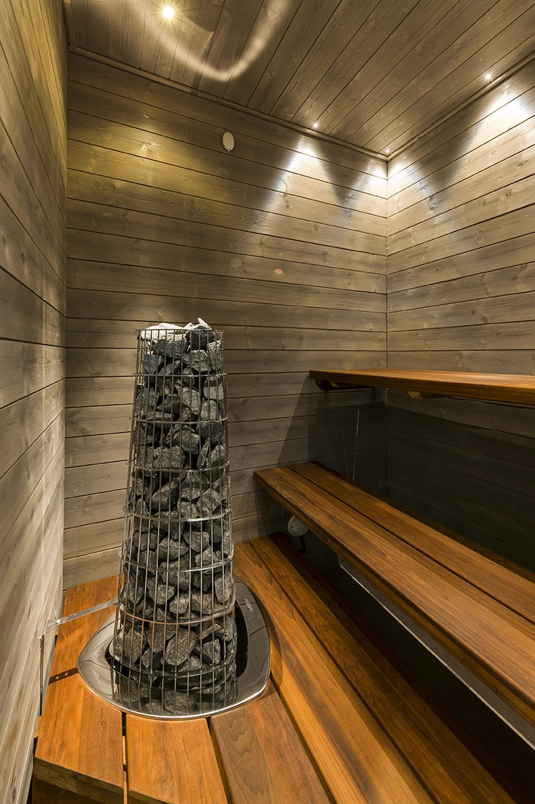 Arctic Igloo Sauna