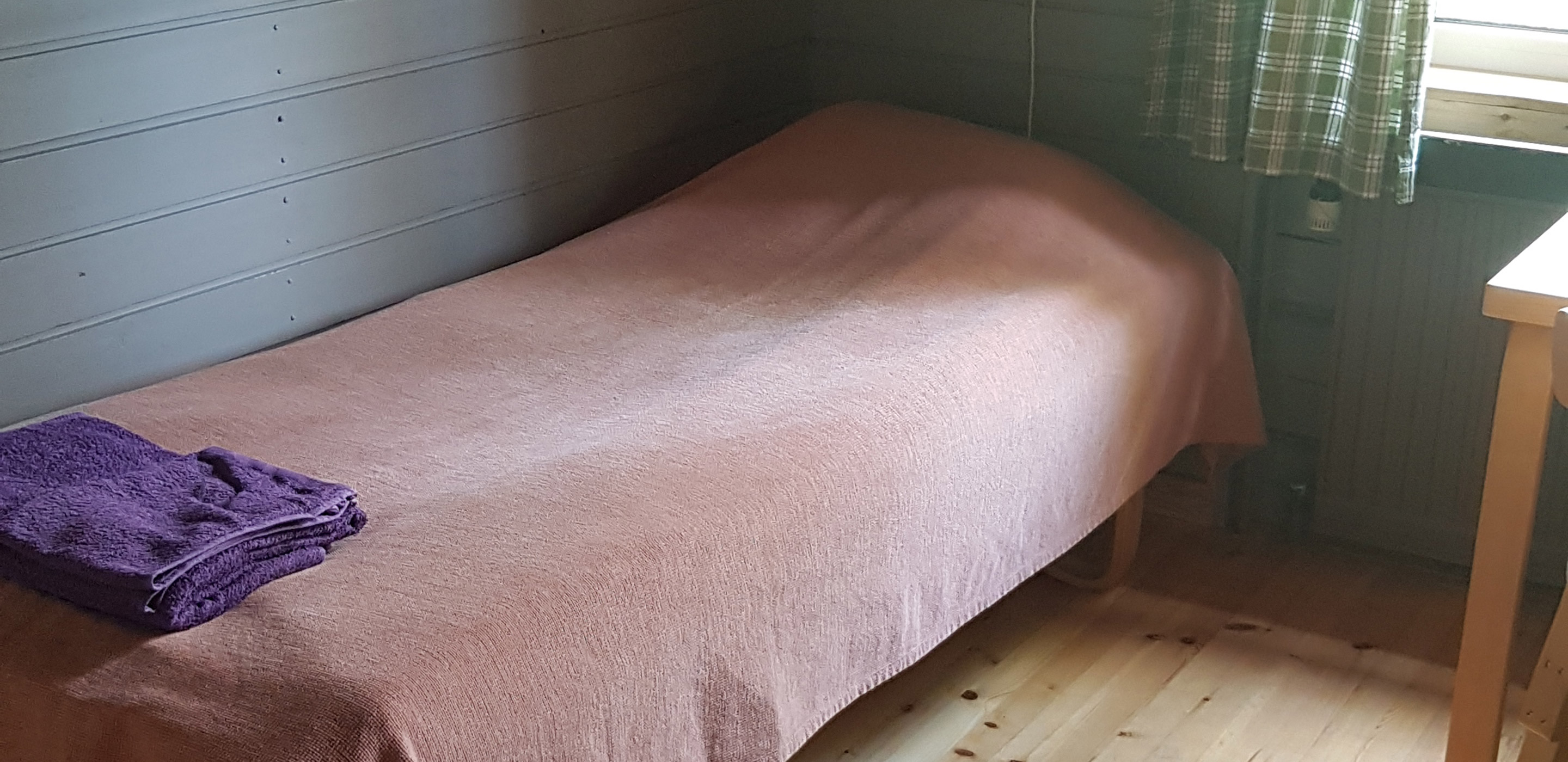 Einzelzimmer Einzelbett im Einzelzimmer
