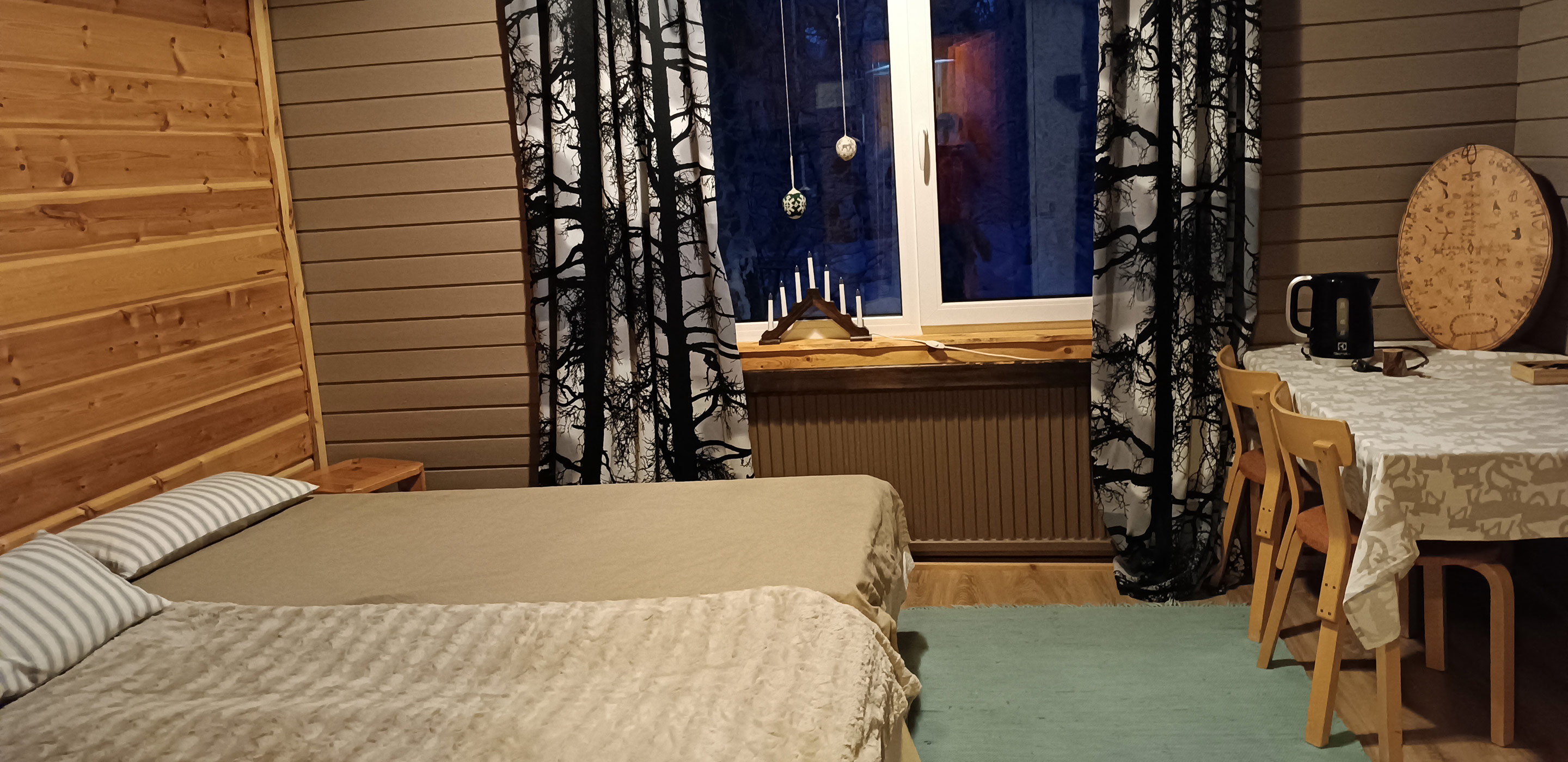 Felltrek-Hotel-Doppelzimmer