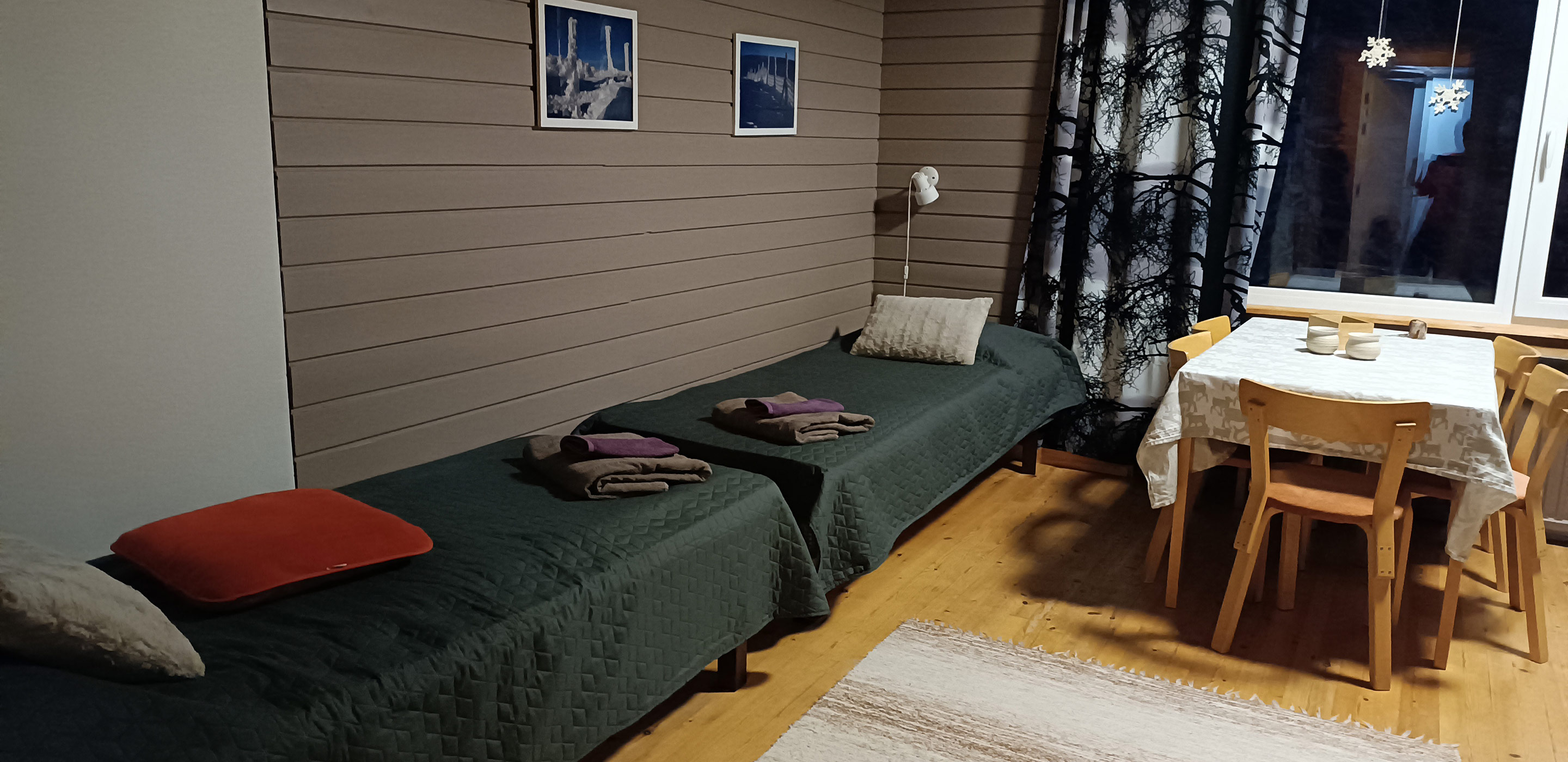 Felltrek-Hotel-Familienzimmer