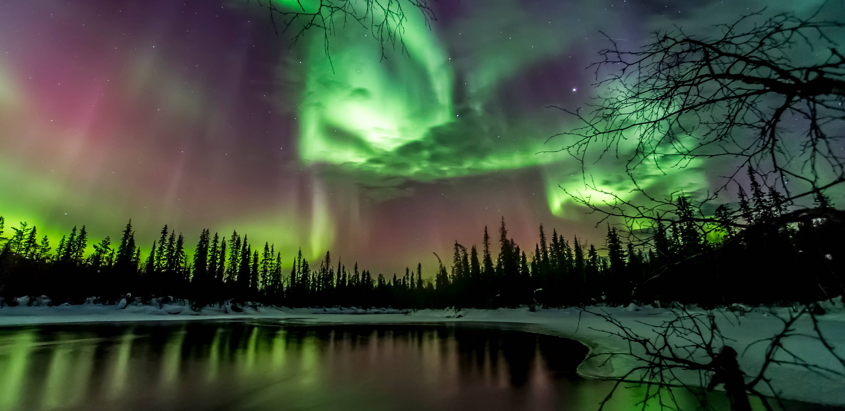 Gespiegelte Auroras Lappland