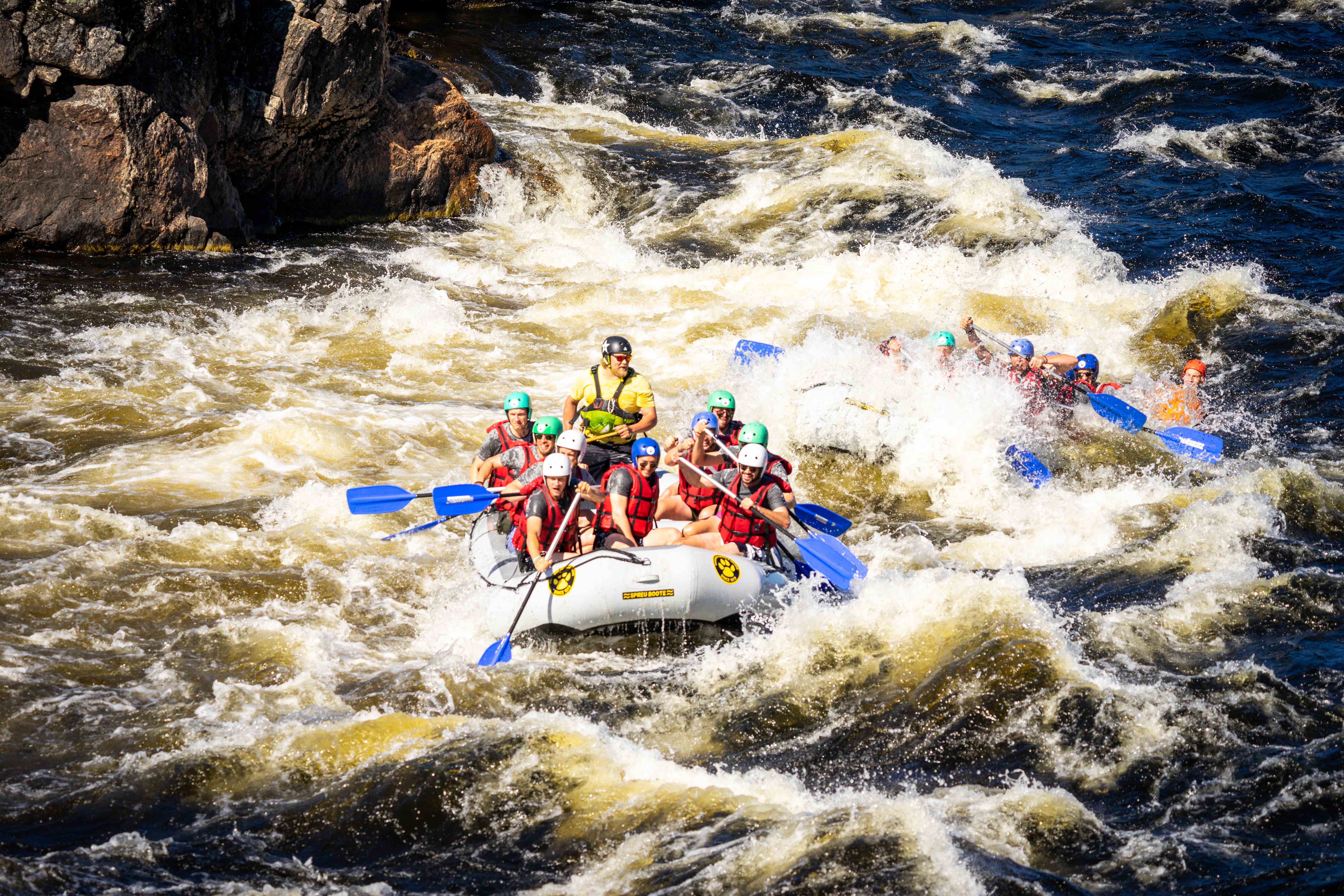 Harriniva Adventure Resort Riverrafting