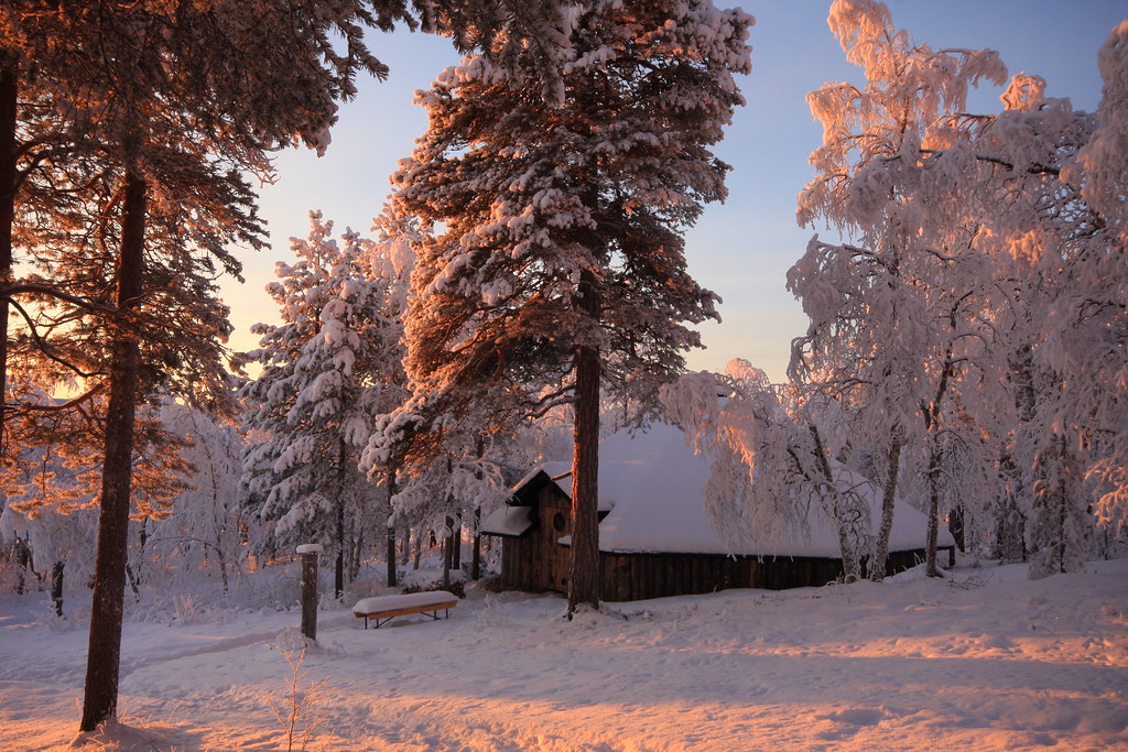 Lappish Hut Korpikartano 