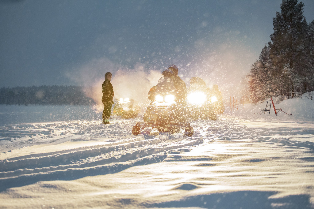 Schneemobil Korpikartano