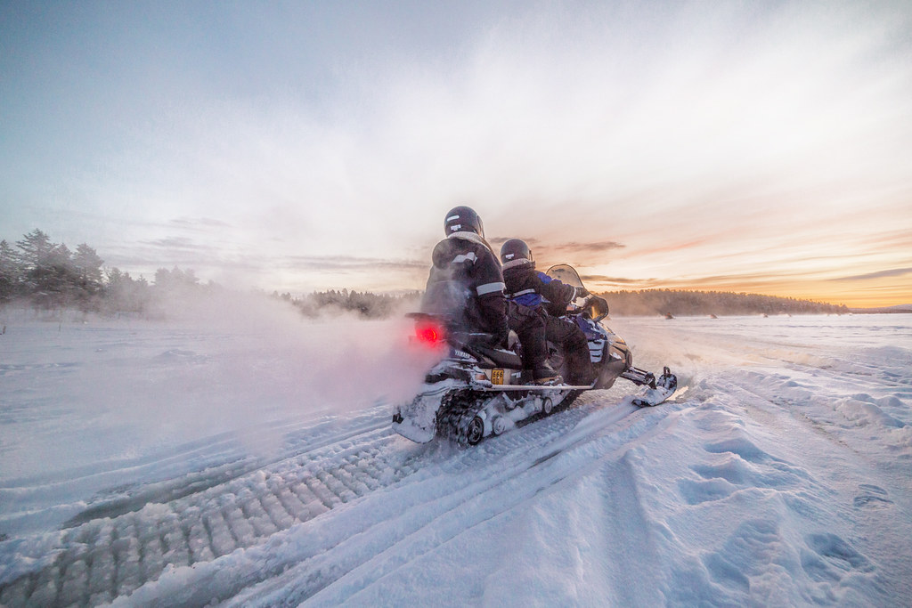 Schneemobil Korpikartano