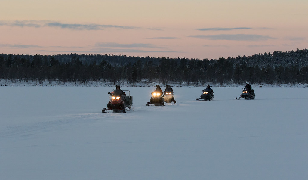 Schneemobil Korpikartano