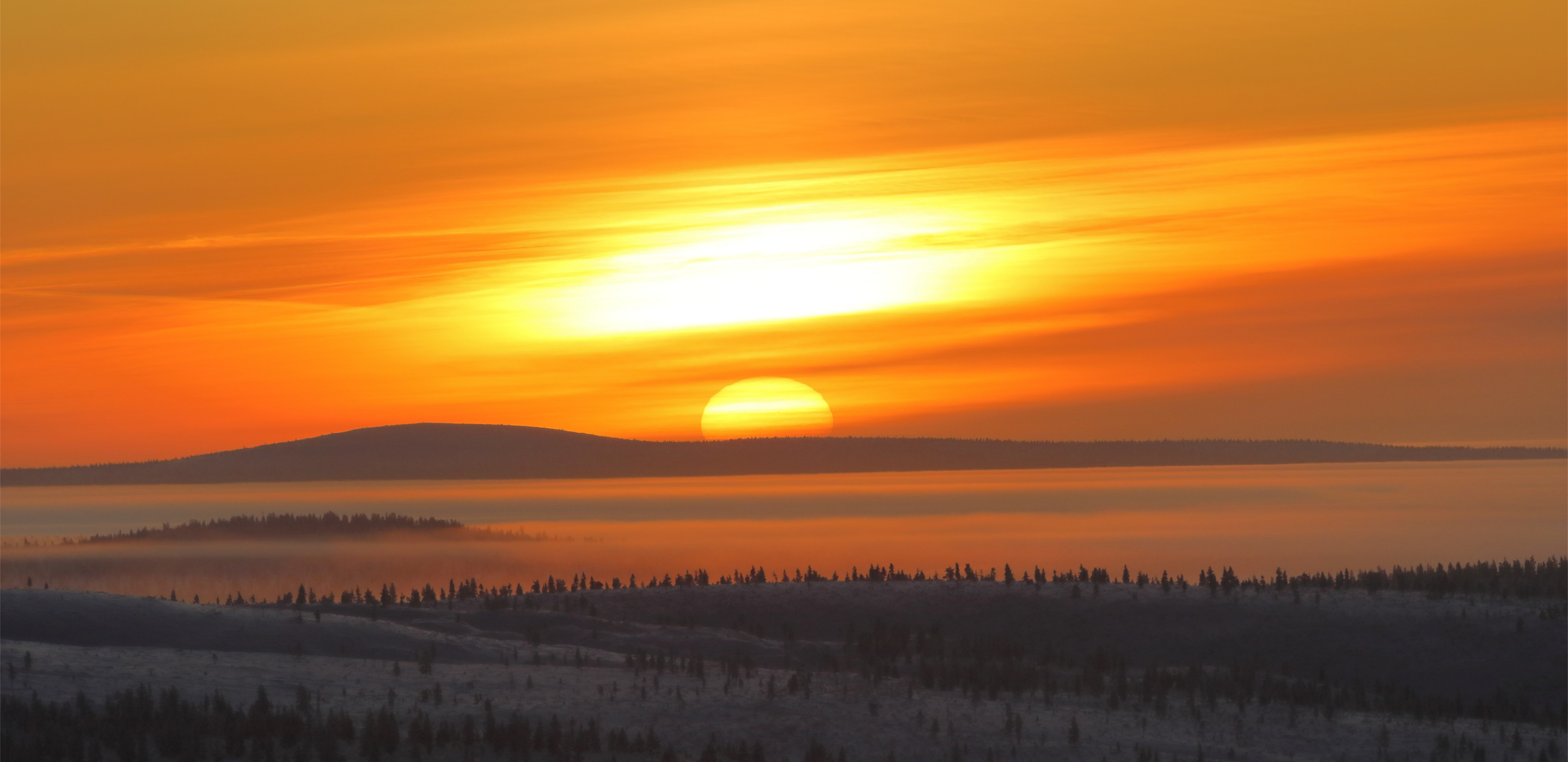 Sonnenuntergang Northern Lights Village