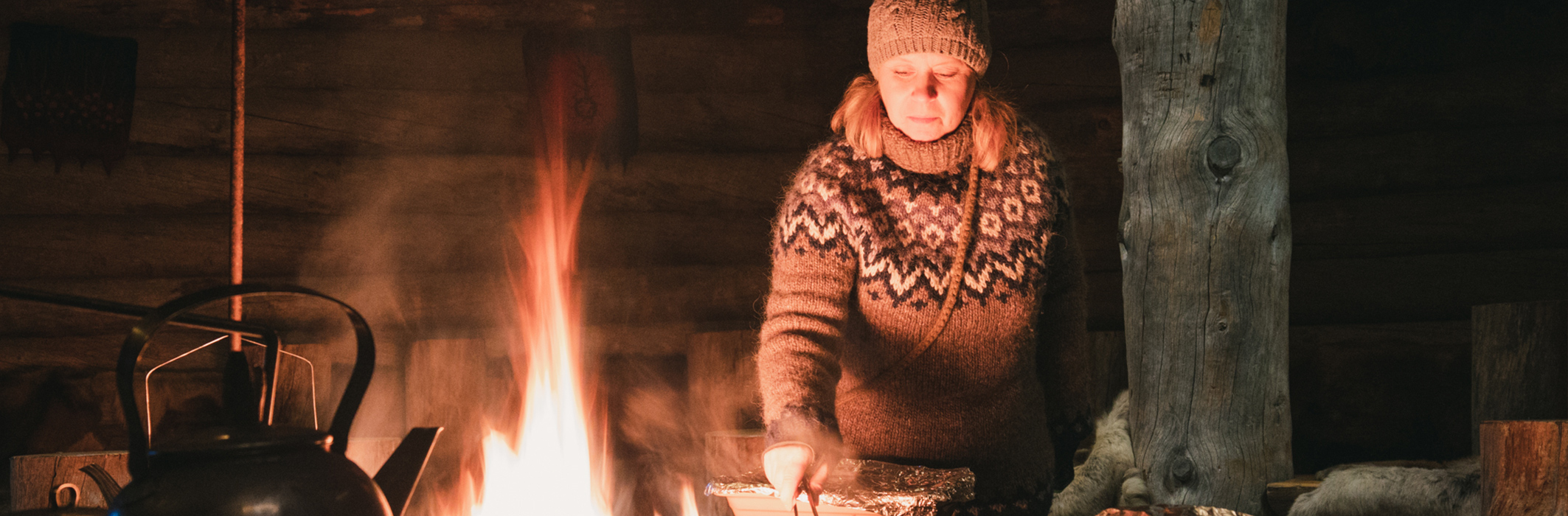 Turf-hut-Maahinen - Grillen in der Blockhütte